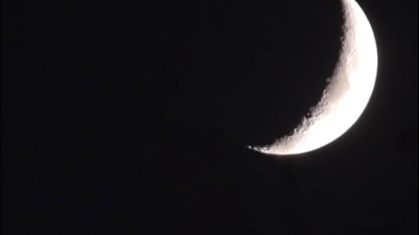 this is a video of the moon it is sfw i hope you like it 