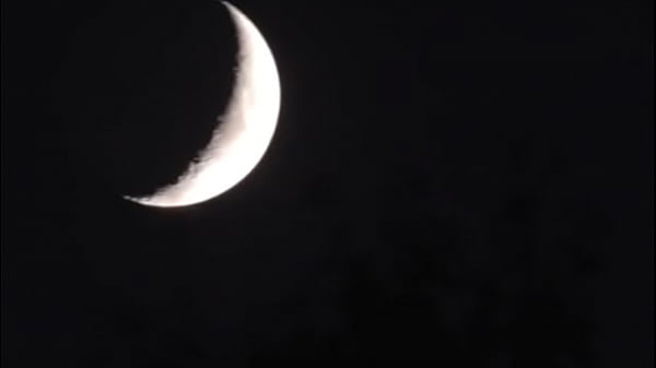 This is a video of the moon it is sfw i hope you like it 