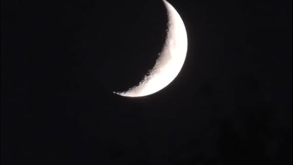 This is a video of the moon it is sfw i hope you like it 