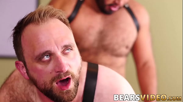 Cutie takes dick from a big hunky bear 