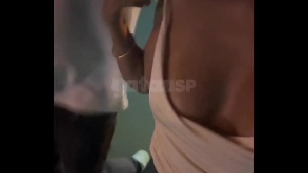 Depois De Aprontar O Macho Sem O Corno No Barzinho Fomos Embora Para Casa Ao Encontro Do Marido Que Estava Esperando Em Casa thumbnail