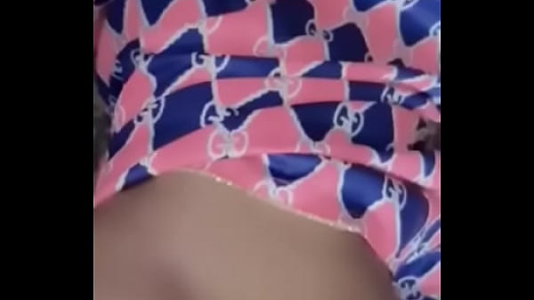 Nonton Main Bitch thumbnail