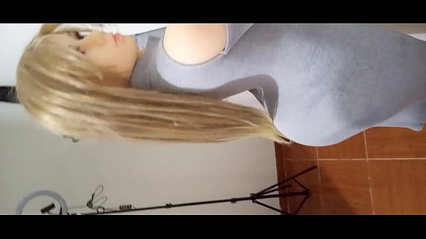 Трахаю свою симпатичную девушку с идеальным_телом 19 лет