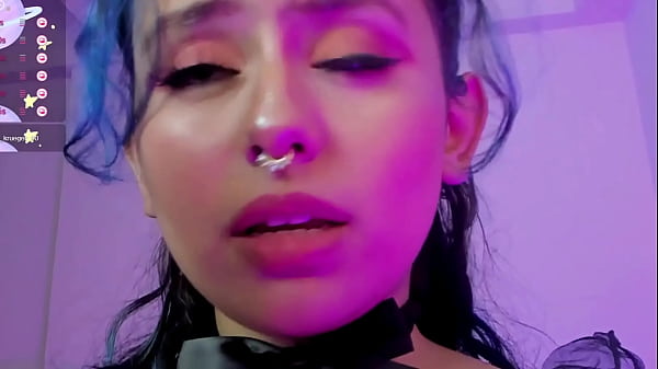 Parte 1: cachonda modelo webcam le gusta los tokens para masturbarse pensando en tu polla_dentro deella.