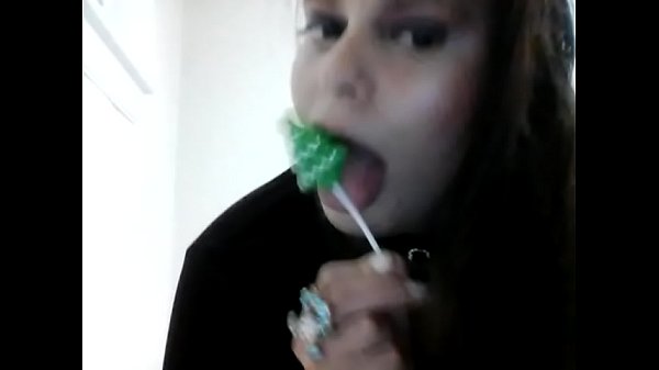Ginger paris bbw fucks christmas tree