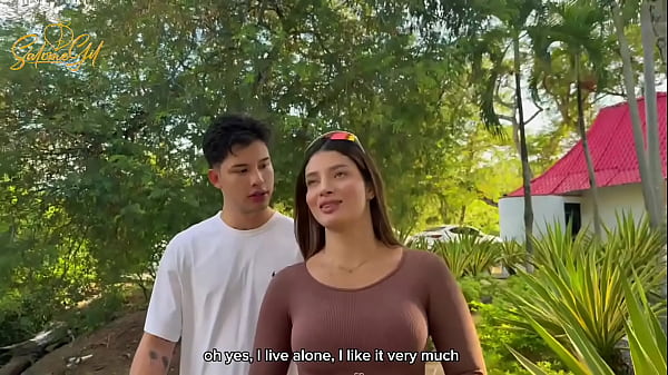 Play MP4 - I'm unfaithful to my sugar mommy with the neighbor in her yard