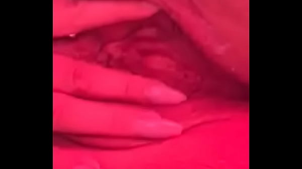 trim.58BA79AA-BEE9-4692-A6C1-6F92CB9F225F.MOV 