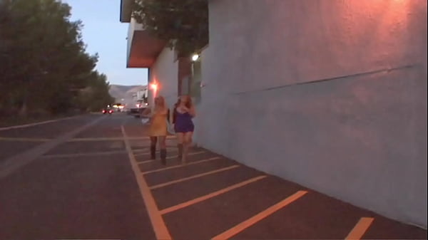 Nonton Seems Big Dick Has Done Wonders For Her Over The Years! thumbnail