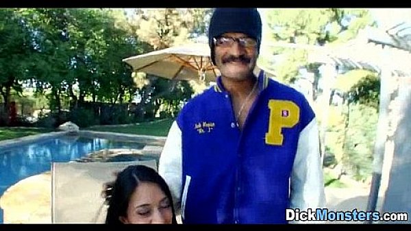 Before she blows him she needs to warm up