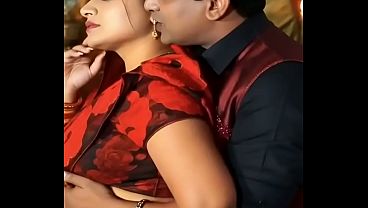 Desi Bhabhi Hit Romance In Saree thumbnail