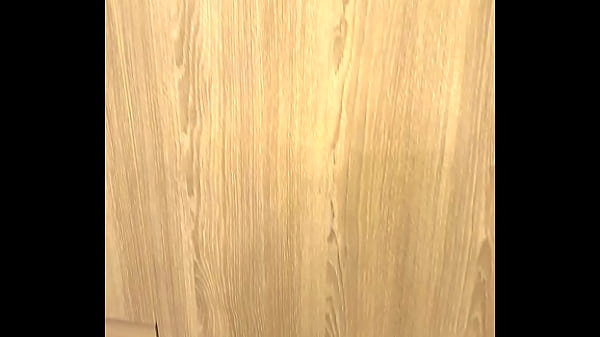 Nonton Coucou Les Loulous, Je Suis Rentr&eacute;e De Tournage !!, Petite Douche Pour Me ... thumbnail