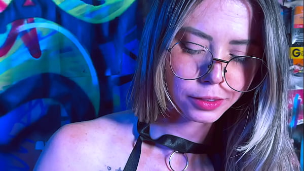 Messy foot play to make you hard 