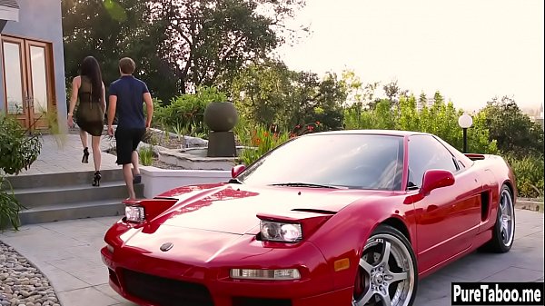 Play MP4 - Crazy mature got caught a poor stranger with huge thing