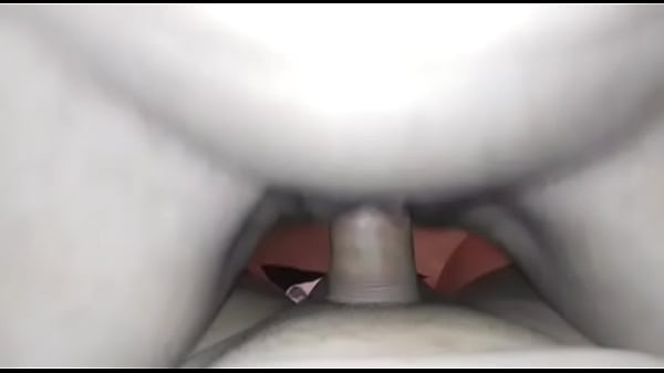 Play MP4 - Cornuda se corre a chorros