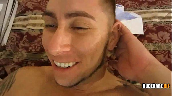 Play MP4 - Dude Dare is a boy who wants to fuck