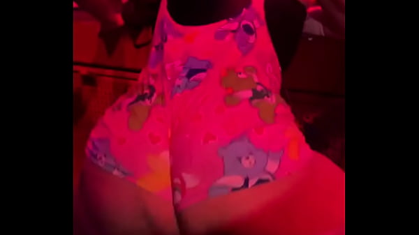 Nonton Quando Toca Funk N&atilde;o Consigo Me Segurar thumbnail