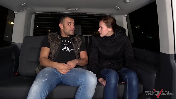 Pretty Babe is Sucking a Cock_in a Van