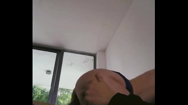 Novinha_que senta gostoso