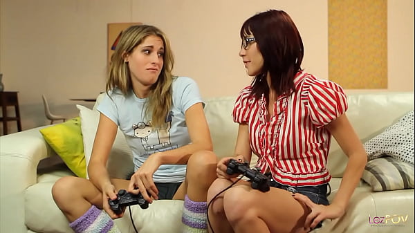 Play MP4 - Lesbian gamer girls make a bet that leads them to start fingering and eating ass