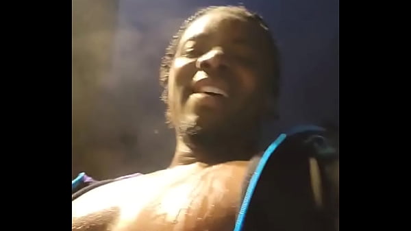 Nonton Nothing Like Being Soaked After A Workout... thumbnail