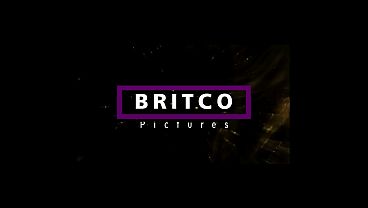 Nonton Brittany Andrews Orgasmic Bikini Masturbation thumbnail