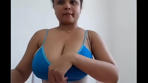 BhopaliBig Boob IndianBabe OnCamera
