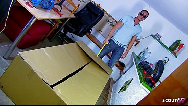 Nonton Rough Anal And Double Penetration Sex For Dirty Milf With Big Natural Saggy Tits In Pink Stockings thumbnail