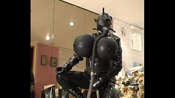 Roxina2005TurbeDollBDSM141005XXL.MPG 