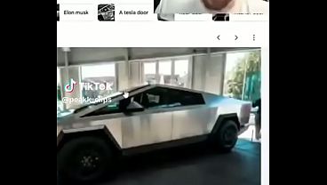 Nonton Novinha Sapeca E Seu Cybertrunk thumbnail