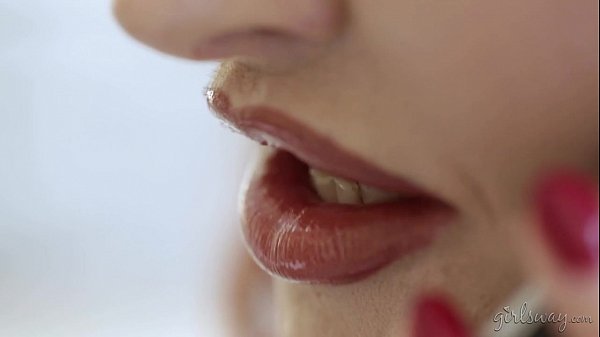 Play MP4 - August Ames&comma; Kendra James and Kenna James