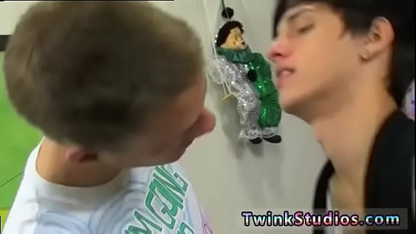 Gay in love boy porn 