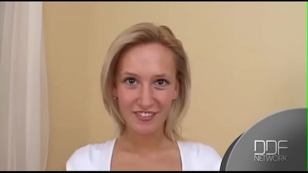 Nonton Stellar Suckable Peds! thumbnail