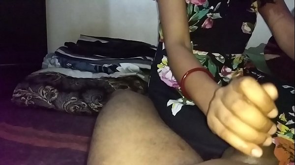 Play MP4 - नवरात्रि से पहले बीवी की थोड़ी चुदाई