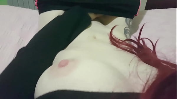 Hot MILF enjoys havinghuge orgasm