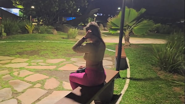 Nonton Encontrei Uma Gostosa Na Pra&ccedil;inha, Chamei Para Ir No Meu Ap E Acordamos Transando ! thumbnail