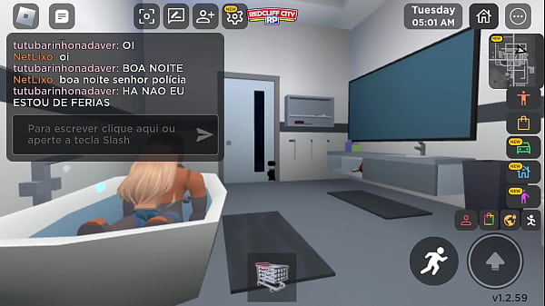 pau grande e grosso do neg&atilde_o entrando na bucetinha da loirinha apertadinha e com habilidade