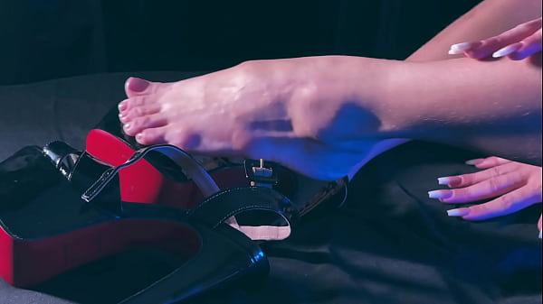Feel My Feet Melting On Your Mouth thumbnail