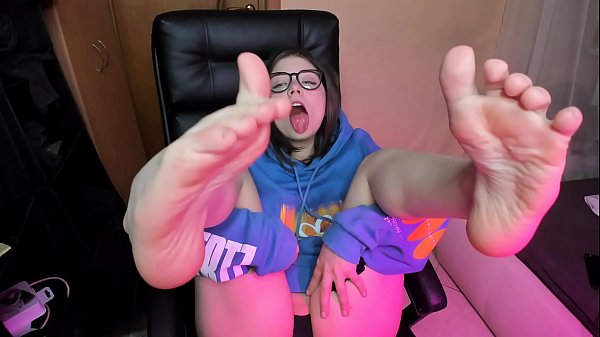 I'm trying to be quiet! (while I touch myself) pt. 2 (14:38)