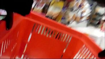 Nonton En Medio De La Pandemia Y A Todo Rock And Roll , En Plena Cuarentena La Mama De Mi Amigo Se Va Al Supermercado Y Se Coje A Dos Tipos Cualquiera 1 thumbnail