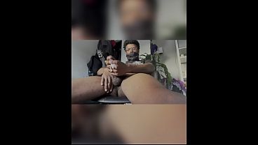 Play MP4 - Charlie Cumpilation