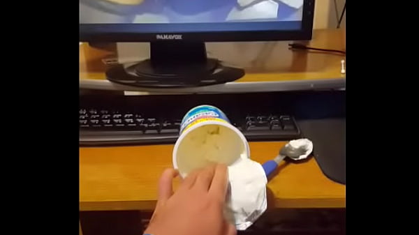 Play MP4 - Tributo rico para la reina del porno