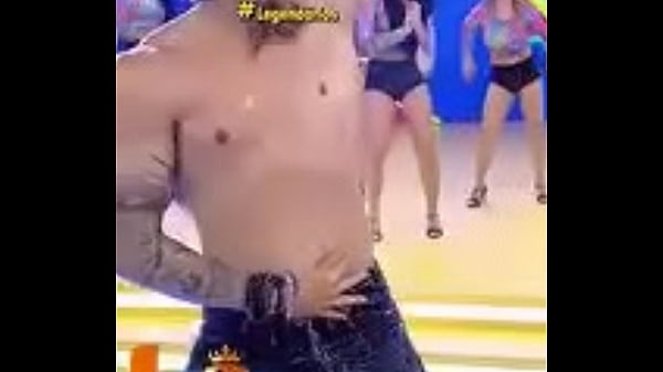 Mion gostoso sensualizando