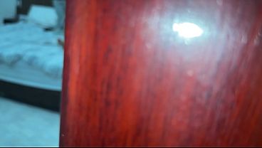 Nonton Encuentro A Mi Madrastra Leyendo Sin Ropa Interior Y Termino Metiendole La Polla Atravesando Su Utero thumbnail