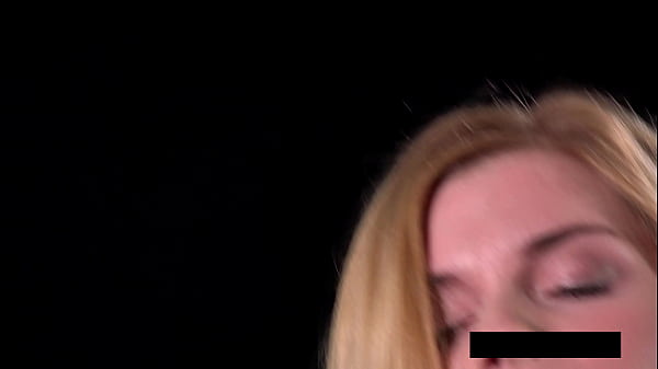 Nonton Pissy Mission Possible With Chrissy Fox By Vipissy thumbnail