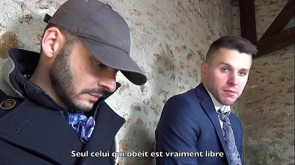 Play MP4 - Bande-annonce &vert; Macho russe et agent secret soumet un chef espion