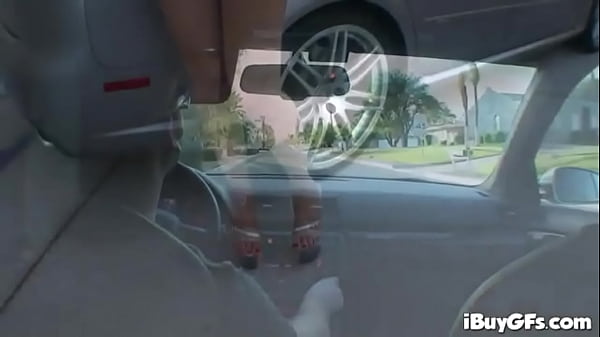 Stripteasing busty babe Sheila_Marie gets her tits out