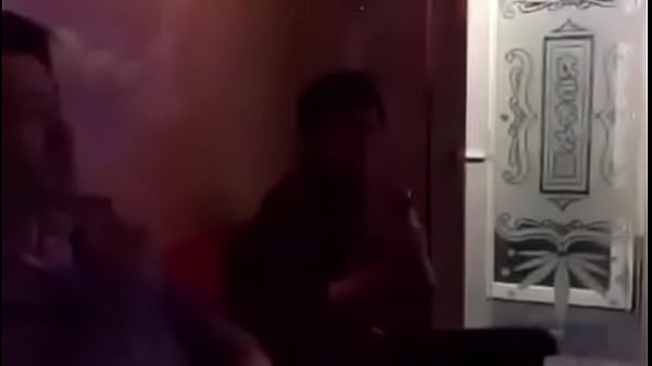 Nonton Trim.616a5705-c2fd-4198-98f2-1a01a340266a.mov thumbnail