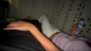 HIJASTRA PEQUEÑA Se queda en la cama de su padrastro y en la Noche ESTO PASA: TODO QUEDÓ GRABADO
