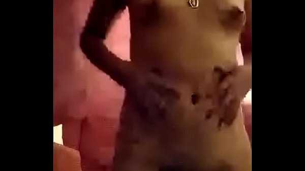 Nonton Trim.086998f6-d341-48de-9056-9f5f330a3af7.mov thumbnail