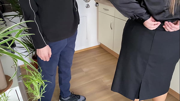 Slutty MILF gets my hot cum on her ass 